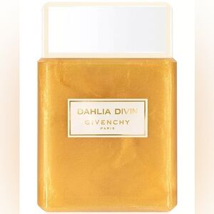 Givenchy Dahlia Divin Perfuming & Moisturizing Skin Dew 6.7 fl oz